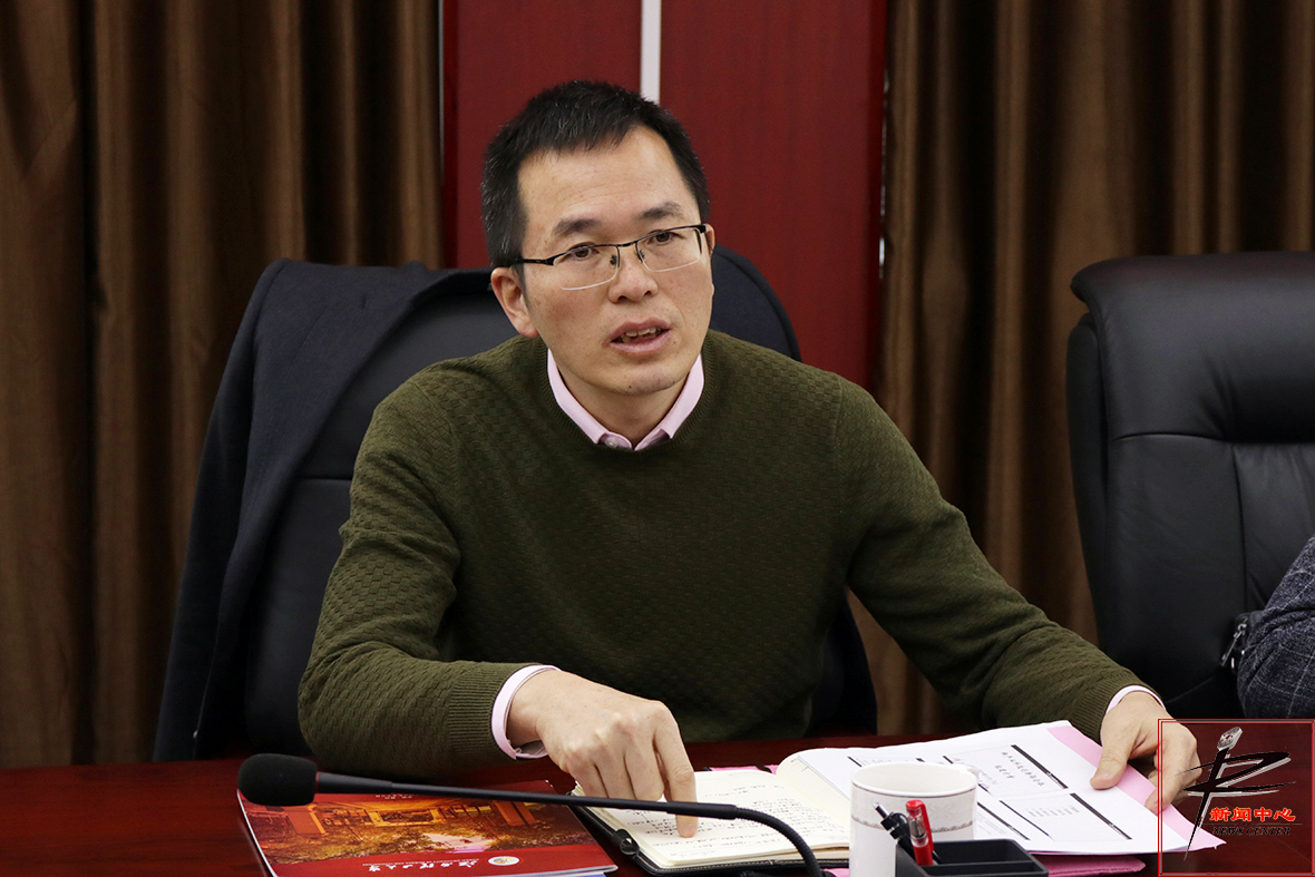 首页 工作动态 新闻中心 正文本网讯 ( 文/陆家俊,邵云 图/荆莹 )11月