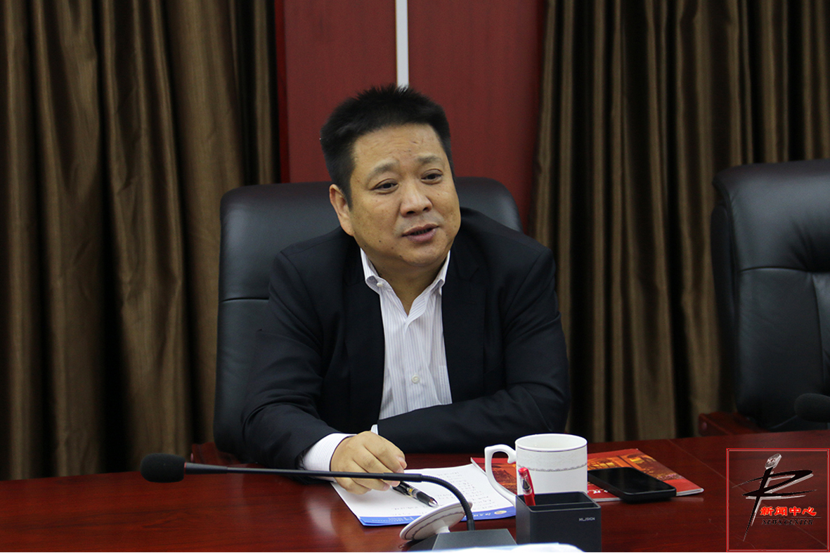 本网讯(文/袁斯怡 图/荆莹)11月9日下午,华夏银行南昌分行党委书记